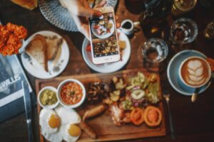 Restaurant marketing. How to drive sales