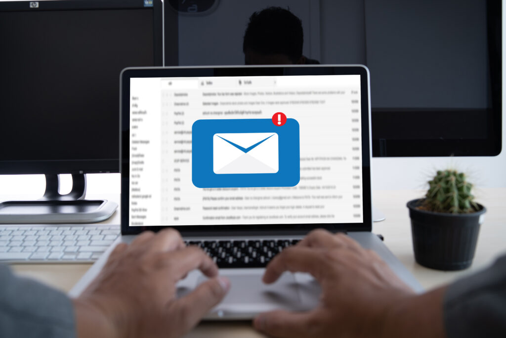 scrivere un email commerciale